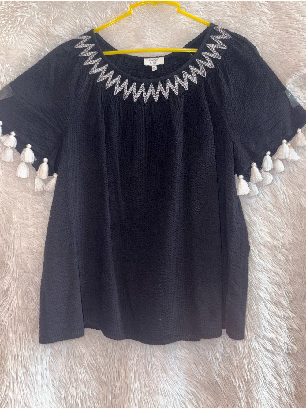Crown & Ivy Black Tassel Sleeve Embroidered Neck Boho Gauze Blouse Top Medium